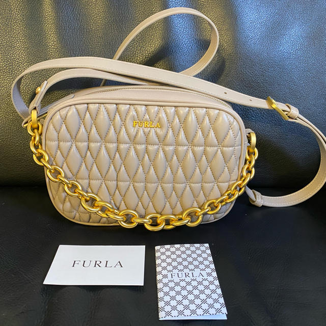 Furla(フルラ)のフルラ　FURLA キルティングショルダー レディースのバッグ(ショルダーバッグ)の商品写真