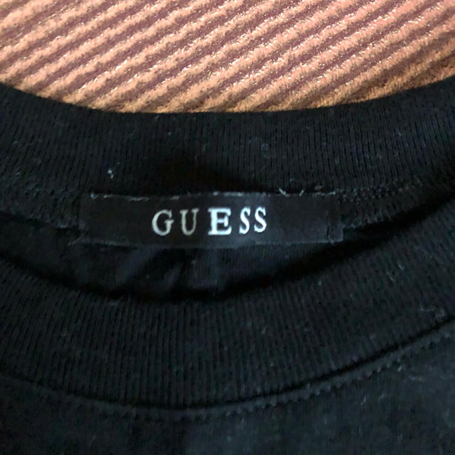 GUESS(ゲス)のGUESS tシヤツ レディースのトップス(Tシャツ(半袖/袖なし))の商品写真