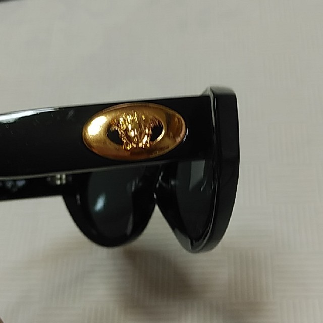 Gianni Versace(ジャンニヴェルサーチ)のベルサーチ　レディース　サングラス レディースのファッション小物(サングラス/メガネ)の商品写真