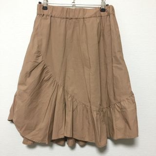 unobilie ベージュフリルスカート