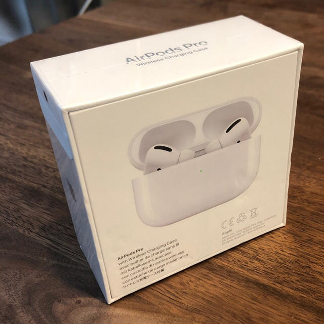 Apple(アップル)の保証付 AirPods Pro 新品未開封　エアポッズプロ　ワイヤレスイヤホン スマホ/家電/カメラのオーディオ機器(ヘッドフォン/イヤフォン)の商品写真