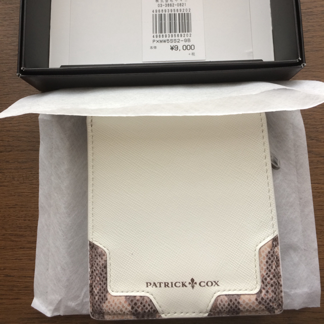 PATRICK COX(パトリックコックス)のPATRICK COX  二つ折り財布 メンズのファッション小物(折り財布)の商品写真