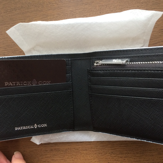 PATRICK COX(パトリックコックス)のPATRICK COX  二つ折り財布 メンズのファッション小物(折り財布)の商品写真