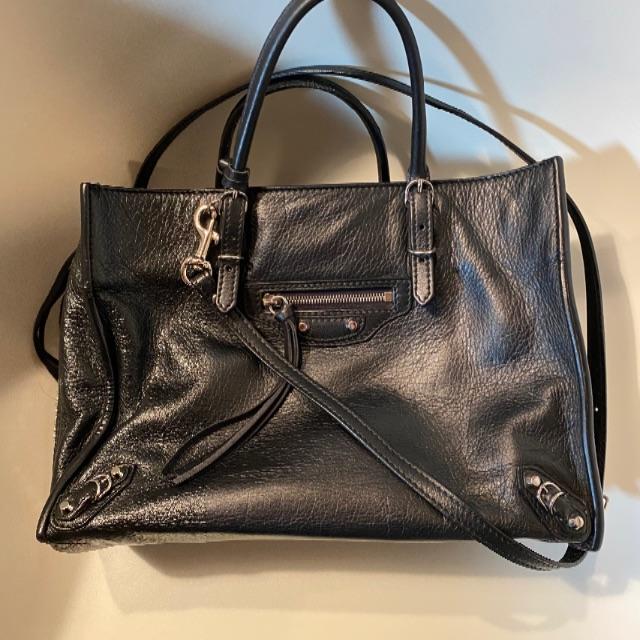 BALENCIAGA BAG(バレンシアガバッグ)のバレンシアガ♡送料込.ペーパーA6 ブラック レディースのバッグ(ハンドバッグ)の商品写真