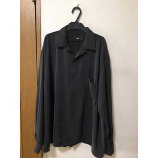 ハレ(HARE)のHARE サテンカイキンシャツ　black(シャツ)