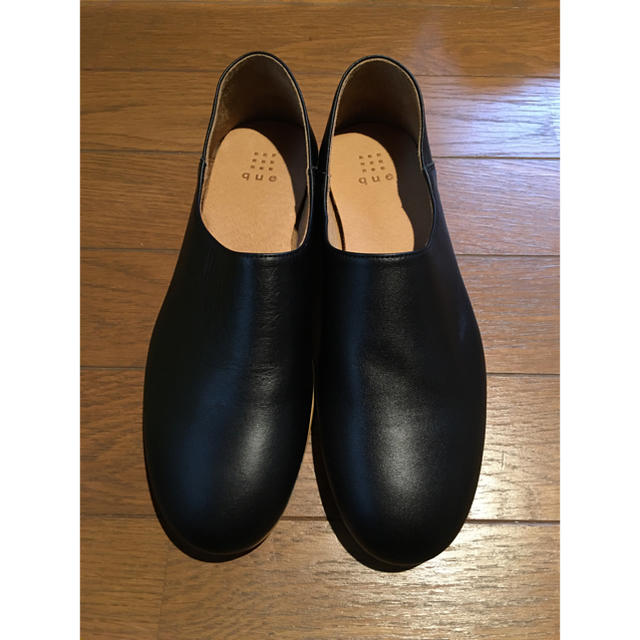 nest Robe(ネストローブ)の期間限定値下げ/新品未使用 que shoes プレーン 黒 M サイズ レディースの靴/シューズ(ローファー/革靴)の商品写真