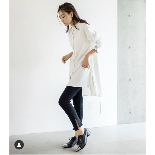 ZARA 新品未使用　レザーフラットシューズ