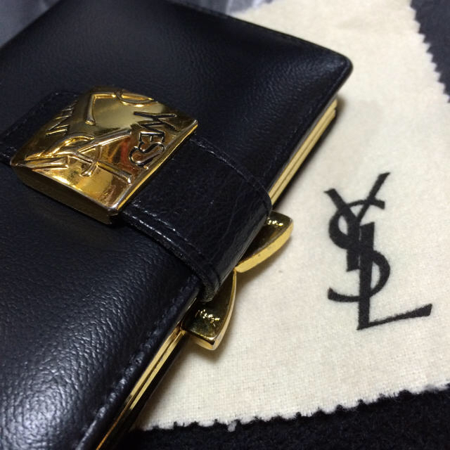 Saint Laurent(サンローラン)の正規品イヴサンローラン財布 レディースのファッション小物(財布)の商品写真