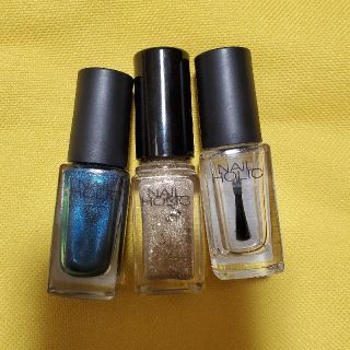 ネイルホリック(NAIL HOLIC)のGW特価！ネイルホリック3色セット(マニキュア)