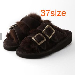 アパルトモンドゥーズィエムクラス(L'Appartement DEUXIEME CLASSE)の 【CAMINANDO/カミナンド】★FUR SANDAL  (スリッポン/モカシン)