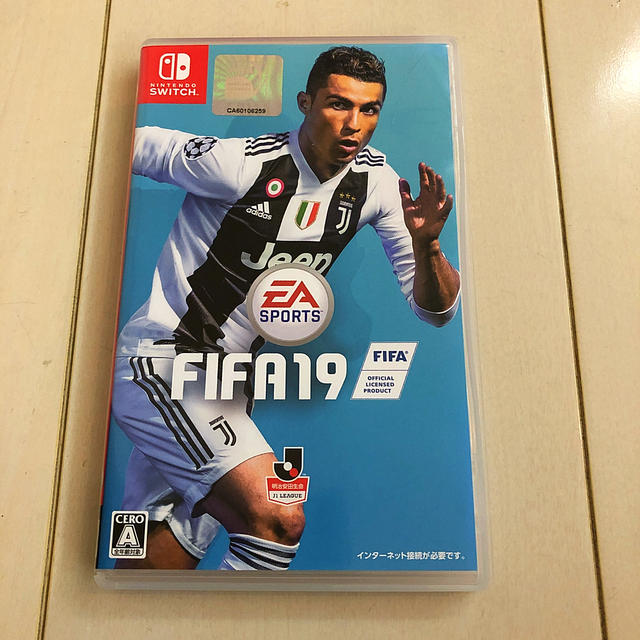 Nintendo switch 本体 ＋ スマブラ FIFA19