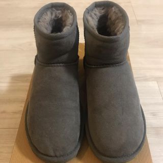 アグ(UGG)の最終値下げ❣️UGG クラシックミニ　グレー(ブーツ)