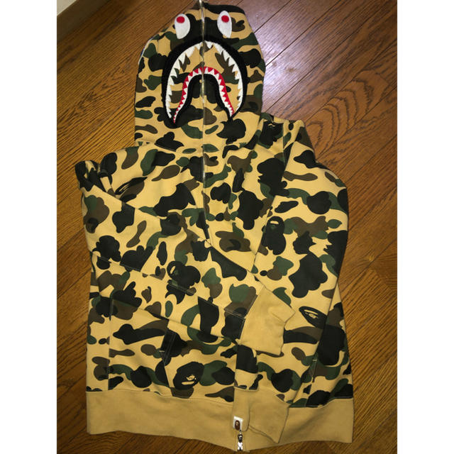 A BATHING APE シャークパーカーパーカー