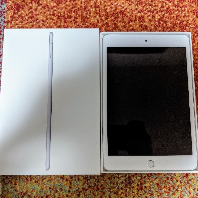 【新品未開封】Apple  iPad mini5 64GB WIFI シルバー