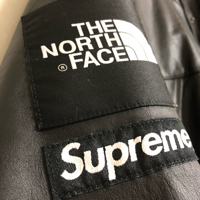 国内品最安値　supreme north leather L 新品未使用　送料込