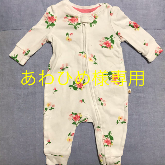 babyGAP(ベビーギャップ)のGAP ロンパース2枚セット キッズ/ベビー/マタニティのベビー服(~85cm)(ロンパース)の商品写真