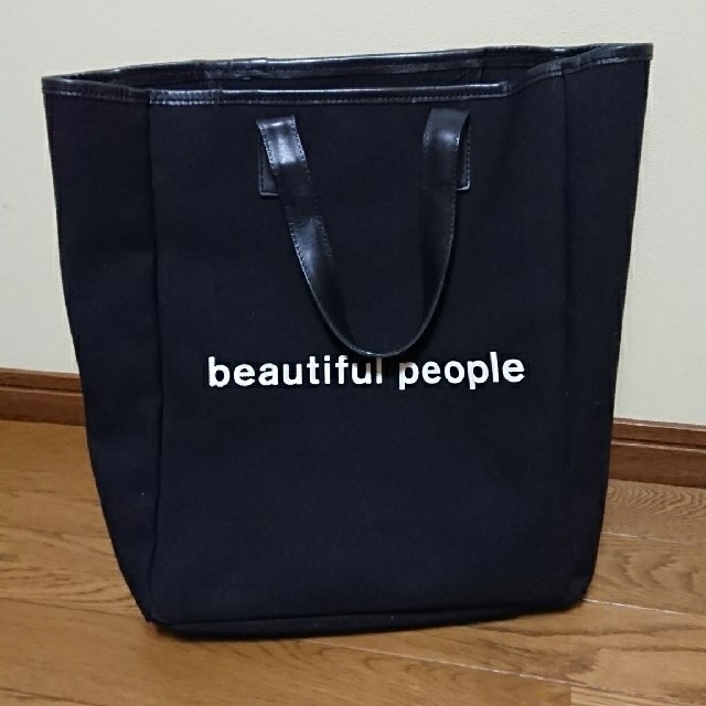 beautiful people(ビューティフルピープル)のSHAPE MEMORY”キャンバスロゴトートバッグ レディースのバッグ(トートバッグ)の商品写真