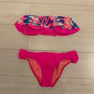 ヴィクトリアズシークレット(Victoria's Secret)のVictria's Secret フリルビキニ　ピンク　XS(水着)