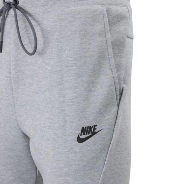 NIKE(ナイキ)の新品 L nike テックフリース ジョガー パンツ メンズのパンツ(その他)の商品写真