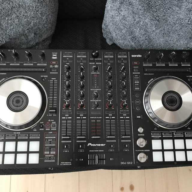 Pioneer(パイオニア)のPioneer DDJ-SX2 楽器のDJ機器(DJコントローラー)の商品写真