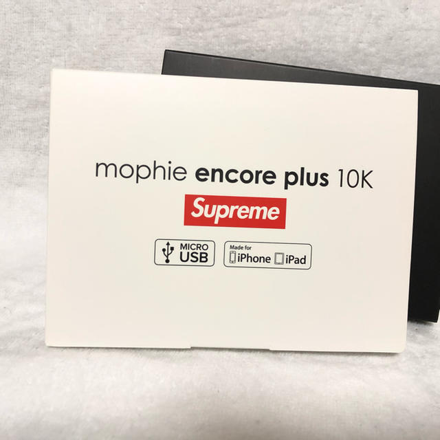 本格派ま! 【supreme】モバイルバッテリー iPhone iPad バッテリー