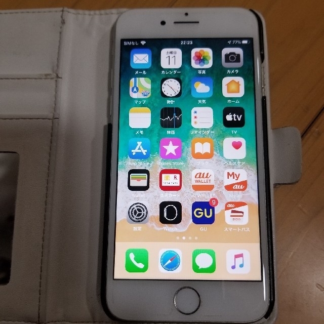 au iphone8
simロック解除済
64gb