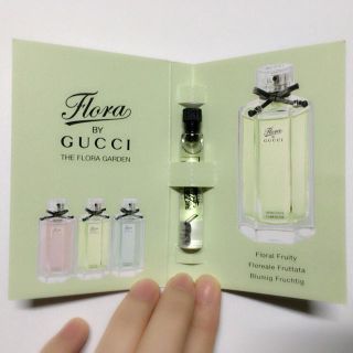 グッチ(Gucci)のGUCCI  香水 2ml(香水(女性用))