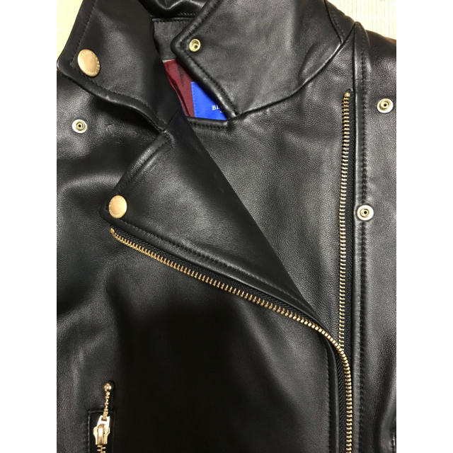 BURBERRY BLUE LABEL(バーバリーブルーレーベル)のブルーレーベルクレストブリッジ  レザーライダース　M 黒 レディースのジャケット/アウター(ライダースジャケット)の商品写真