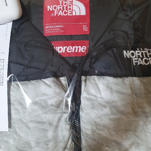 supreme paper nuptse XL