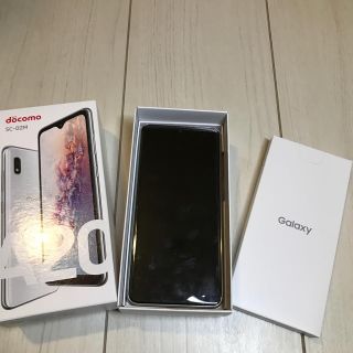 ギャラクシー(Galaxy)のGalaxy A20 SC-02M White未使用品　simロック解除済(スマートフォン本体)