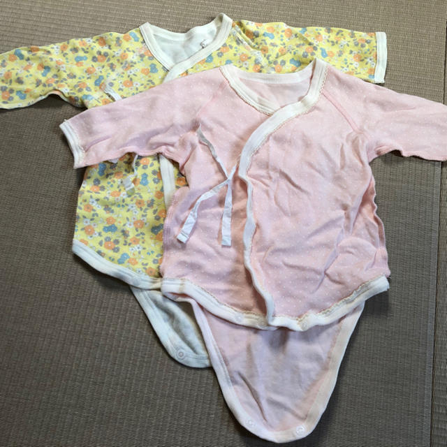西松屋(ニシマツヤ)の新生児 肌着 ロンパース キッズ/ベビー/マタニティのベビー服(~85cm)(肌着/下着)の商品写真