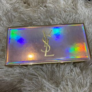 イヴサンローランボーテ(Yves Saint Laurent Beaute)のイブサンローラン　クリスマスコフレ(アイシャドウ)