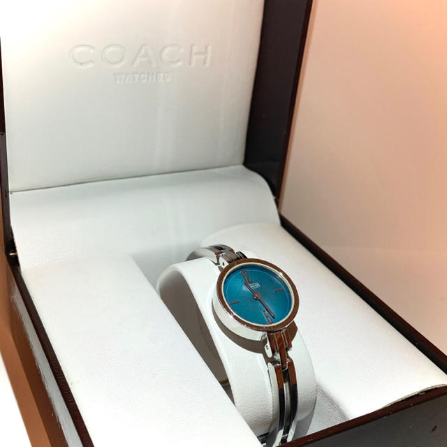超人気新品時計けします COACH - コーチ/エメラルド× シルバー、レディース腕時計の
