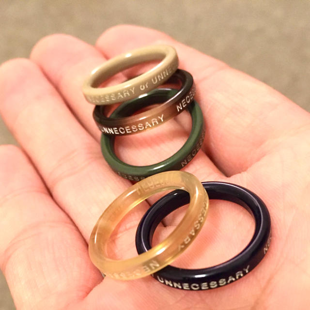 BAG 'n' NOUN BUTTON RING メンズのアクセサリー(リング(指輪))の商品写真