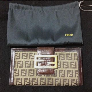 フェンディ(FENDI)のFENDI 財布(財布)