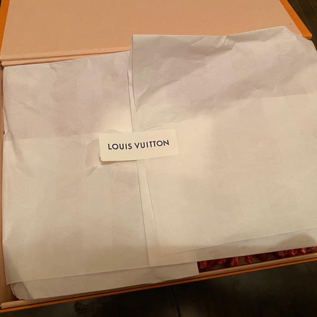 激レアLOUIS VUITTON×supremeマフラー赤