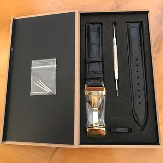 ロレックス(ROLEX)の革ベルト　黒金　　20mm 時計ベルト交換　箱　工具付(腕時計(アナログ))