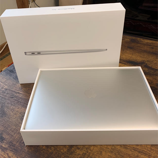 Apple - ふー　Macbook Air 2018  13インチ Retina