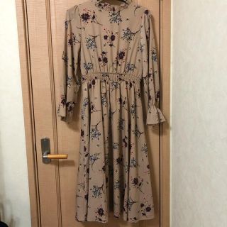 Grl キャンディースリーブ花柄ワンピース ブラウン 最終お値下げの通販 By ㅅㄱ S Shop グレイルならラクマ Grl キャンディースリーブ花柄ワンピース ブラウン 最終お値下げの通販 By ㅅㄱ S Shop グレイルならラクマ