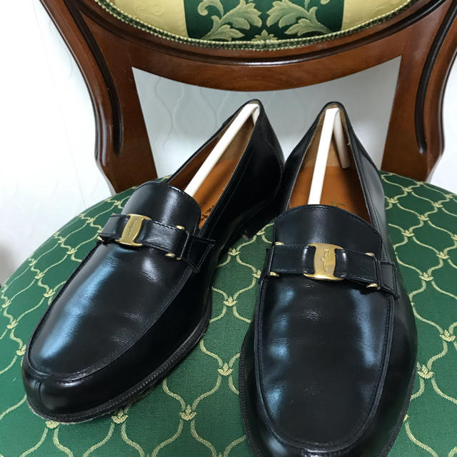 美品！Ferragamo フェラガモ メンズローファー 24.5 黒-