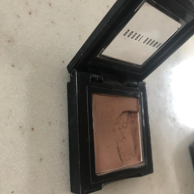 BOBBI BROWN(ボビイブラウン)のBOBBI BROWN シェーディング コスメ/美容のベースメイク/化粧品(その他)の商品写真