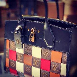 ルイヴィトン(LOUIS VUITTON)のルイヴィトン　シティ・スティーマー MM(ハンドバッグ)