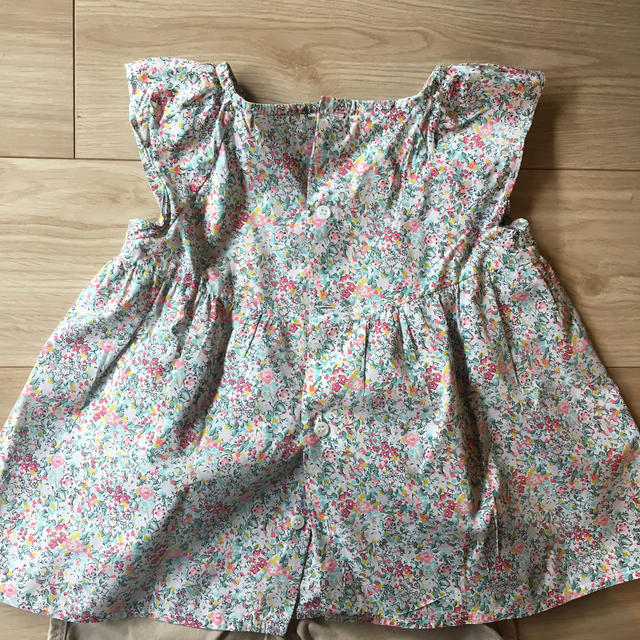 Bonpoint(ボンポワン)のビビさま  ボントン6a 花柄ブラウス  キッズ/ベビー/マタニティのキッズ服女の子用(90cm~)(ブラウス)の商品写真