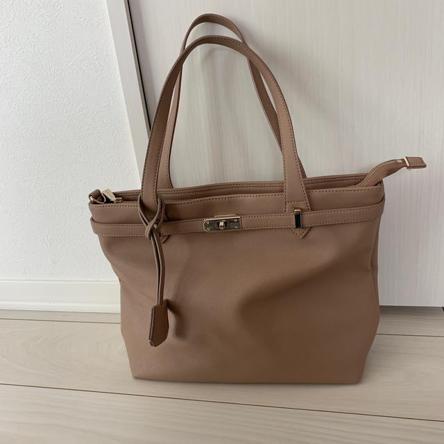 passage mignon(パサージュミニョン)の美品バッグ レディースのバッグ(ハンドバッグ)の商品写真