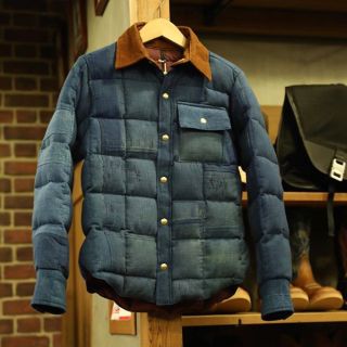 CANADA GOOSE - Crescent Down Works slow poke by Productの通販｜ラクマ