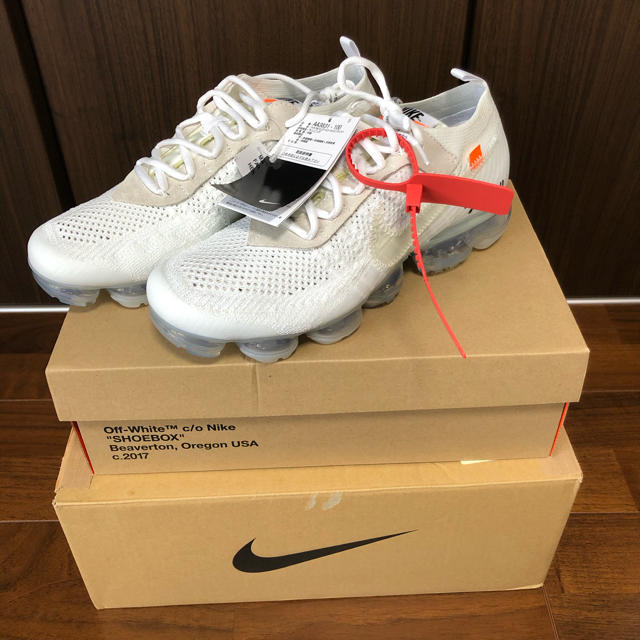 off white×NIKE ヴェイパーマックス　ナイキ　オフホワイト