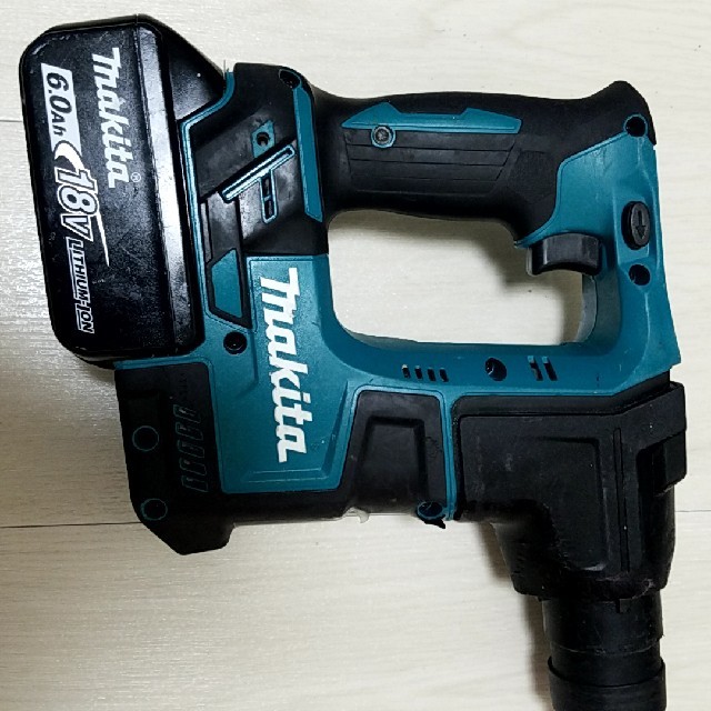 Makita(マキタ)のマキタハンマードリル スポーツ/アウトドアの自転車(工具/メンテナンス)の商品写真