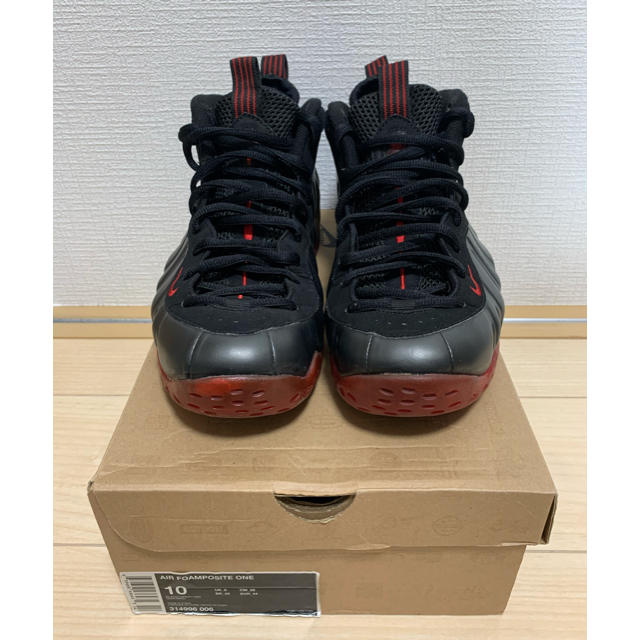 NIKE(ナイキ)のNIKE AIR FOAMPOSITE ONE メンズの靴/シューズ(スニーカー)の商品写真