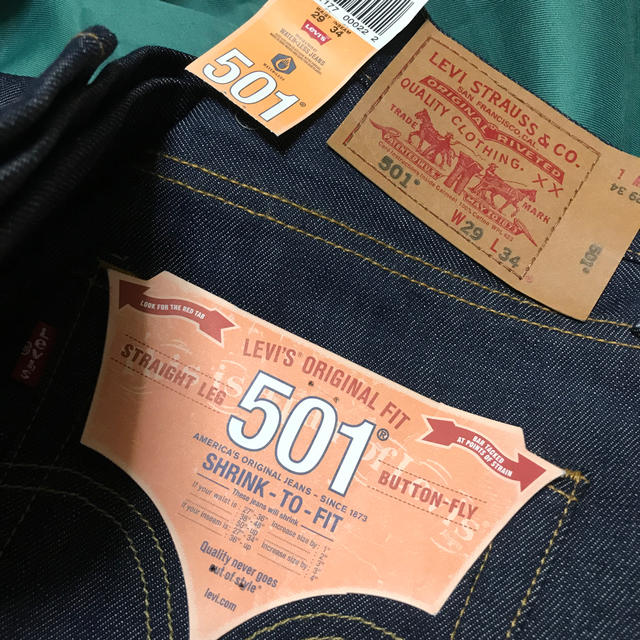 501(ゴーマルイチ)の🐎LEVI’S🐎デニム/ジーンズ/Gパン🐎501🐎生デニム🐎 メンズのパンツ(デニム/ジーンズ)の商品写真