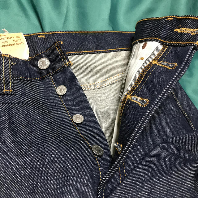 501(ゴーマルイチ)の🐎LEVI’S🐎デニム/ジーンズ/Gパン🐎501🐎生デニム🐎 メンズのパンツ(デニム/ジーンズ)の商品写真